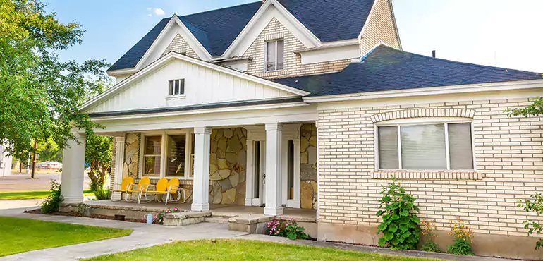 Why Homeowners in Staten Island Sell Their Houses After Losing a Job – And How We Can Help